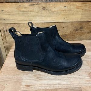 Frye Chelsea Boot